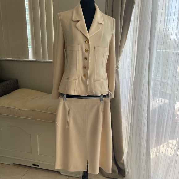 Sonia Rykiel Paris Cream wool Blazer and Skirt Set 40 VTG 70s